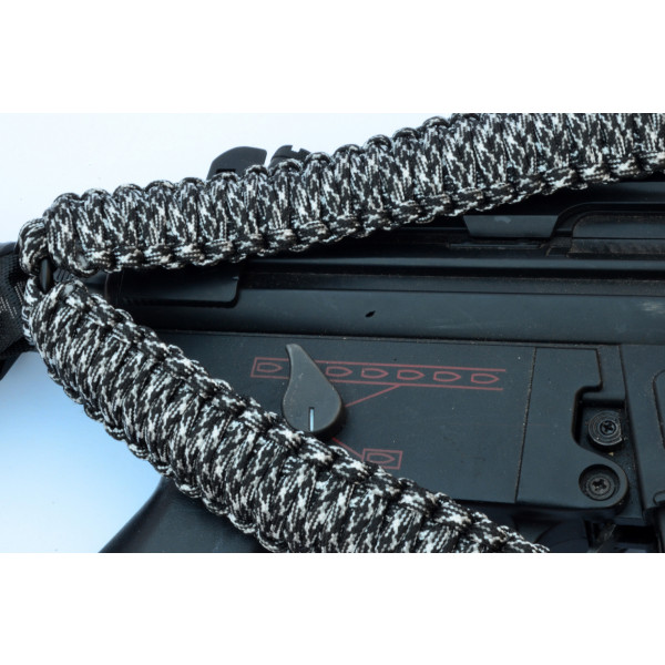 BLACK / WHITE - Single Point Tactical Paracord Rifle Gun Sling