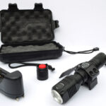 Compact LED Gun Flashlight 800 Lumens Picatinny mount & Battery